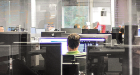 office worker at desk featured img 600x320