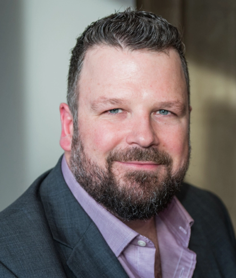 shaun hurst bio 826x975